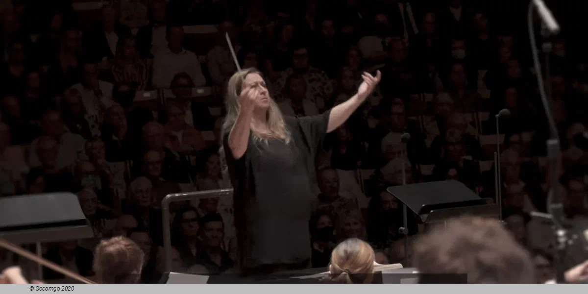 Simone Young, photo 2