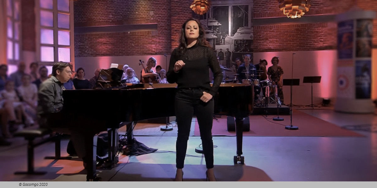 Lilian Farahani and Maurice Lammerts van Bueren, photo 1